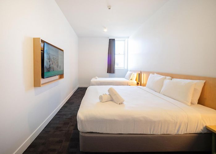 Unveil City's Charm with a Stay at Yha Sydney Harbour